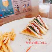 ヒメ日記 2025/06/05 14:56 投稿 咲子 Lip Trip