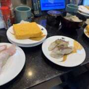 ヒメ日記 2025/11/22 16:38 投稿 咲子 Lip Trip