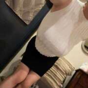 ヒメ日記 2025/05/02 08:21 投稿 花嶋りく Versailles