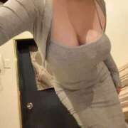 ヒメ日記 2025/05/07 13:51 投稿 花嶋りく Versailles