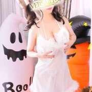 ヒメ日記 2025/10/03 15:49 投稿 花嶋りく Versailles