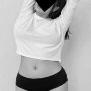 ヒメ日記 2025/12/27 23:31 投稿 花嶋りく Versailles