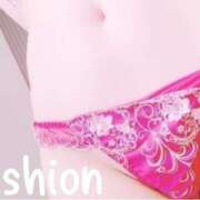 シオン 19:30から出勤です ハニーズLOVE ST