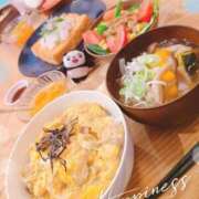 ななせ 🍀帰ぇる！｡･*･:≡(　ε:)🍀 東京妻next