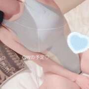 ヒメ日記 2025/04/27 18:42 投稿 【せいら】究極の美スタイル コーチと私と、ビート板･･･