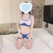 ヒメ日記 2025/11/15 10:33 投稿 【せいら】究極の美スタイル コーチと私と、ビート板･･･