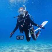 宮瀬えりか 夏。ログ🤿 シャトーペトラ