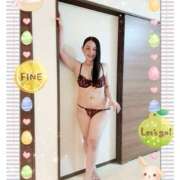 杏樹 出勤準備中。 シャトーペトラ