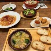 あいら てんきゅーび🌙𓈒𓂂𓏸🐈‍⬛🎀 静岡♂風俗の神様 静岡店