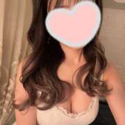 天沢あかり 最近巻き髪熱到来😇 CELEB SPA PREMIUM
