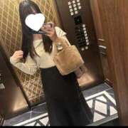 ヒメ日記 2025/04/23 23:49 投稿 琴葉 茜 人妻セレブ宮殿