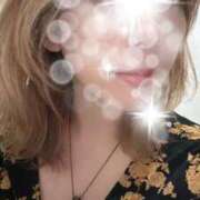 七瀬　ひかり 向かってるよ🚃💨 人妻の秘密