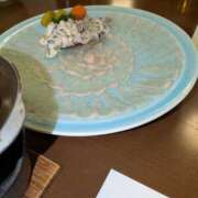 すみれ 三連休は出勤いたします🙇 みやこ