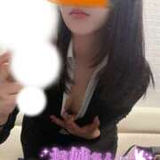 えみり ばあ！ ゴールドフィンガー