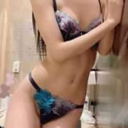 ヒメ日記 2025/07/25 12:09 投稿 はずき(SSS級黒髪美少女） 学園天国