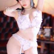 ななみPLATINUM 本日ラスト枠空きあり♪〜新宿雨降ってきました☔️ SWITCH（スイッチ）新宿店