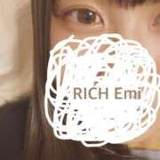 Emi 集まれ集まれ〜！ THE RICH