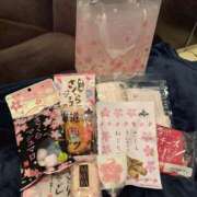 めめ(業界未経験の女子大生） 🌸 学園天国