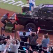 ヒメ日記 2025/05/22 10:03 投稿 ♪すみれ 水色りぼん