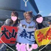 ヒメ日記 2025/09/27 22:03 投稿 ♪すみれ 水色りぼん