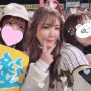 ヒメ日記 2025/10/29 18:23 投稿 ♪すみれ 水色りぼん