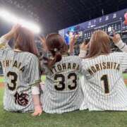 ヒメ日記 2025/11/18 15:13 投稿 ♪すみれ 水色りぼん