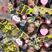 ヒメ日記 2025/12/30 06:33 投稿 ♪すみれ 水色りぼん