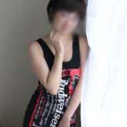 ヒメ日記 2025/04/28 11:57 投稿 綾波　しおり 夜這い＆イメクラ妄想する女学生たち谷九校