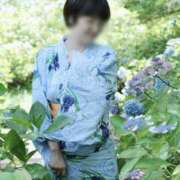 ヒメ日記 2025/08/07 09:02 投稿 綾波　しおり 夜這い＆イメクラ妄想する女学生たち谷九校