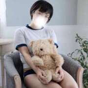 ヒメ日記 2025/08/22 11:22 投稿 綾波　しおり 夜這い＆イメクラ妄想する女学生たち谷九校