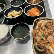 ヒメ日記 2025/10/23 18:32 投稿 綾波　しおり 夜這い＆イメクラ妄想する女学生たち谷九校