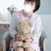 ヒメ日記 2025/10/23 21:32 投稿 綾波　しおり 夜這い＆イメクラ妄想する女学生たち谷九校