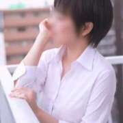 ヒメ日記 2025/10/24 21:02 投稿 綾波　しおり 夜這い＆イメクラ妄想する女学生たち谷九校