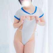 ヒメ日記 2025/10/25 20:22 投稿 綾波　しおり 夜這い＆イメクラ妄想する女学生たち谷九校