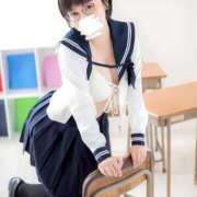 ヒメ日記 2025/11/14 19:22 投稿 綾波　しおり 夜這い＆イメクラ妄想する女学生たち谷九校