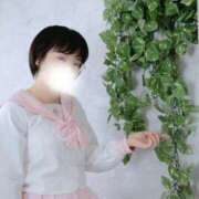 ヒメ日記 2025/12/10 21:32 投稿 綾波　しおり 夜這い＆イメクラ妄想する女学生たち谷九校