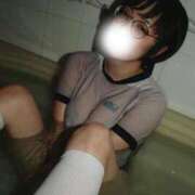 ヒメ日記 2025/12/22 11:52 投稿 綾波　しおり 夜這い＆イメクラ妄想する女学生たち谷九校