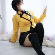 ヒメ日記 2025/12/27 22:22 投稿 綾波　しおり 夜這い＆イメクラ妄想する女学生たち谷九校