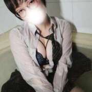 ヒメ日記 2026/01/27 12:22 投稿 綾波　しおり 夜這い＆イメクラ妄想する女学生たち谷九校