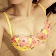 ヒメ日記 2025/11/10 10:45 投稿 沢口(さわぐち) ロケットワイフ