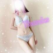 ヒメ日記 2025/08/04 07:13 投稿 みお ラズベリー(エステ)