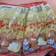 ヒメ日記 2025/11/19 21:17 投稿 かおる（ダーリング） Yシャツと私