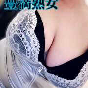 さおり 暴れる暴れる!! 豊満熟女