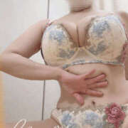 ヒメ日記 2025/12/22 02:10 投稿 すず 梅田人妻秘密倶楽部