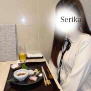 ヒメ日記 2025/10/26 08:14 投稿 大きすぎるって悪い事？『せりか』 ESSENCE