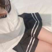 ヒメ日記 2025/11/28 19:27 投稿 せつな　色白×美乳 ちょこMOCA