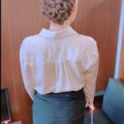 ヒメ日記 2025/08/15 08:08 投稿 広末えれな 月の真珠-新宿-