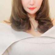 ヒメ日記 2025/12/28 10:22 投稿 広末えれな 月の真珠-新宿-