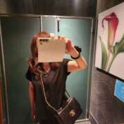 ヒメ日記 2025/08/15 11:30 投稿 るみ 逢って30秒で即尺