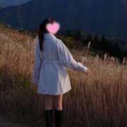 愛川 こころ 初めての🐰🤍 Canx2京都店